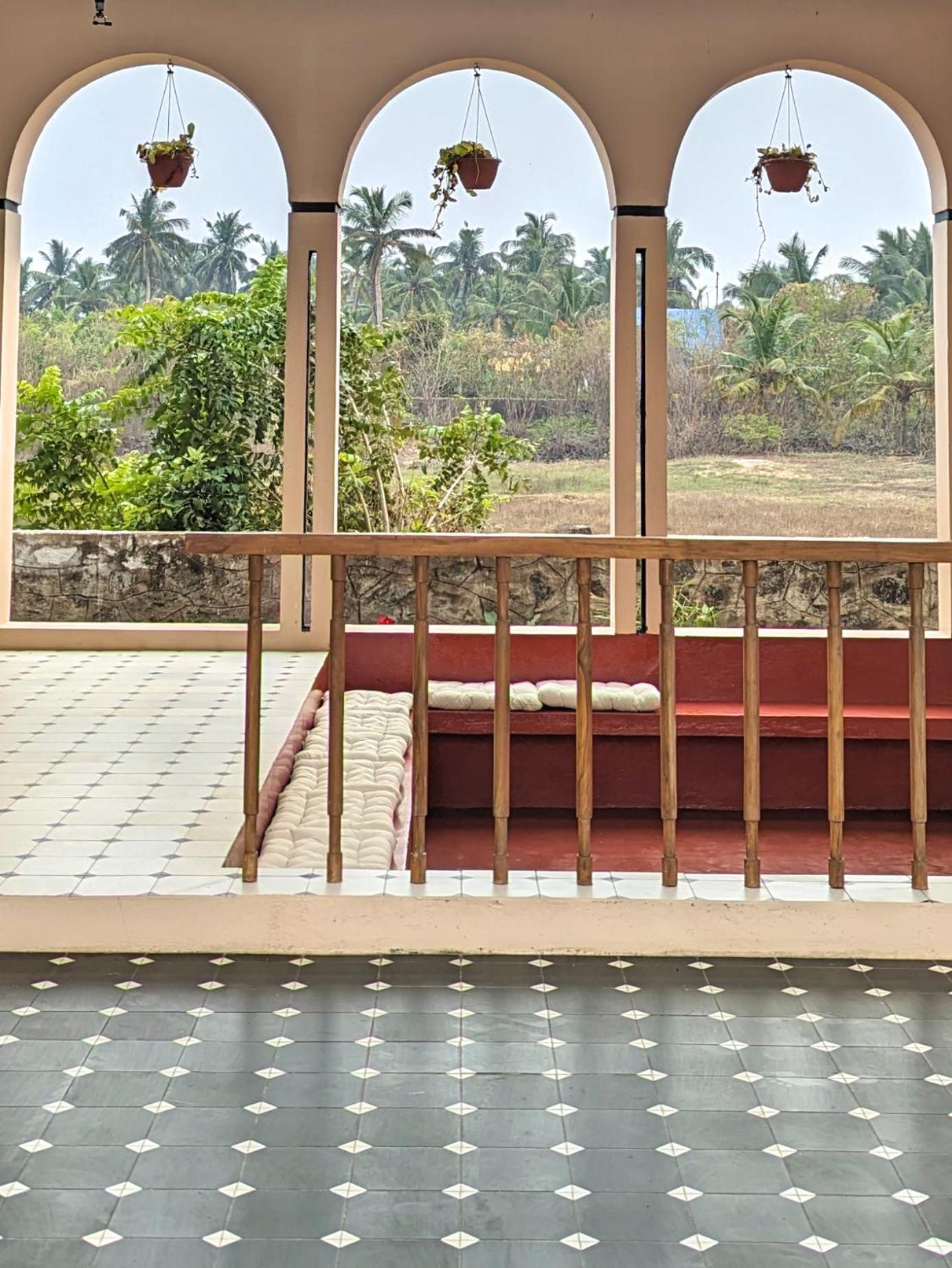 Isles Luxury Beach B&B Mahabalipuram Exterior photo