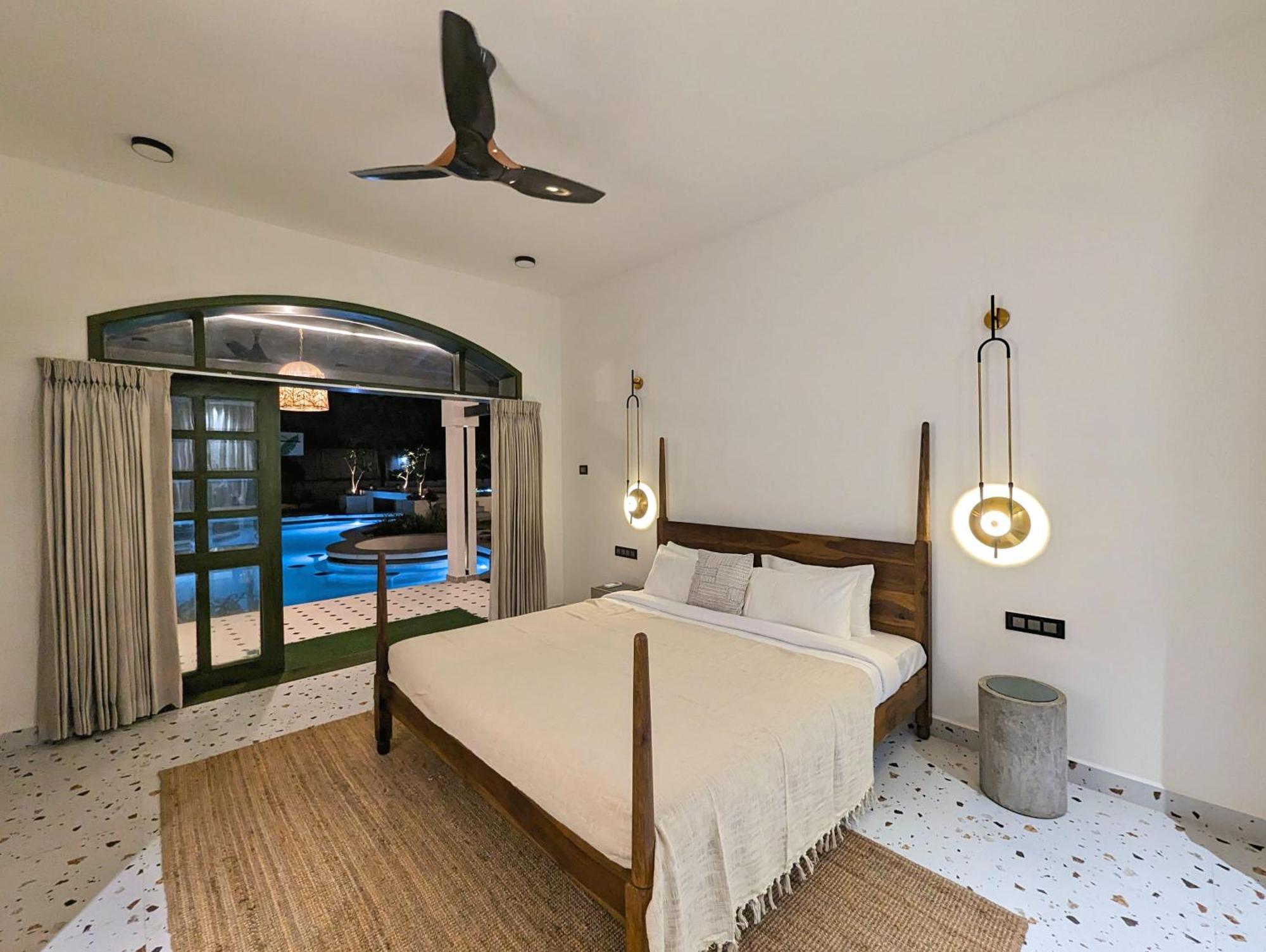 Isles Luxury Beach B&B Mahabalipuram Exterior photo